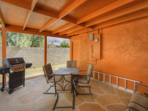 Tucson Home 1025182