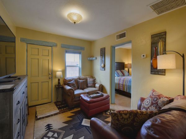 Tucson Home 1025182