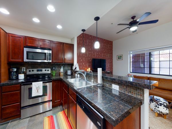 Tucson Home 1025183