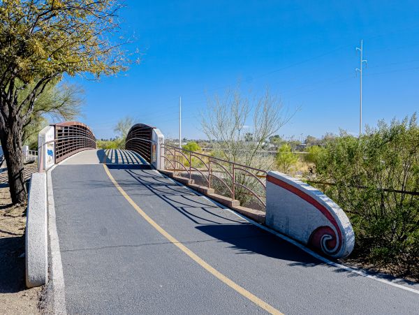 Tucson Home 1025183