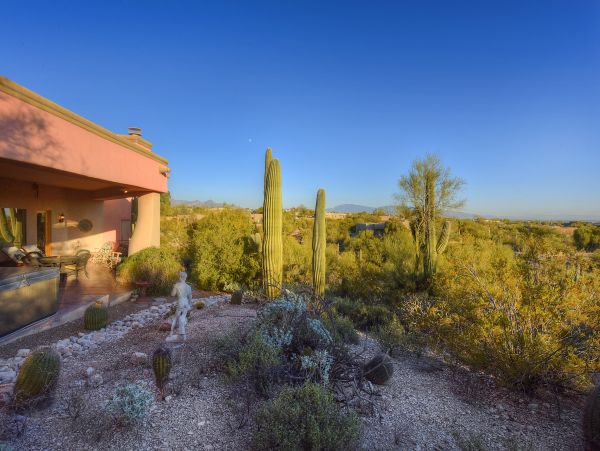 Tucson Home 1025184