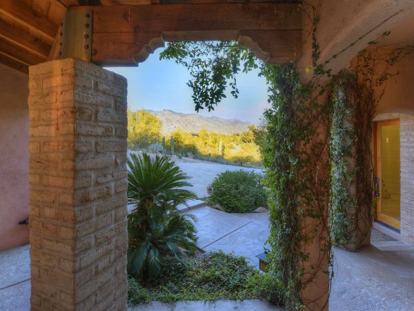 Tucson Home 1025184