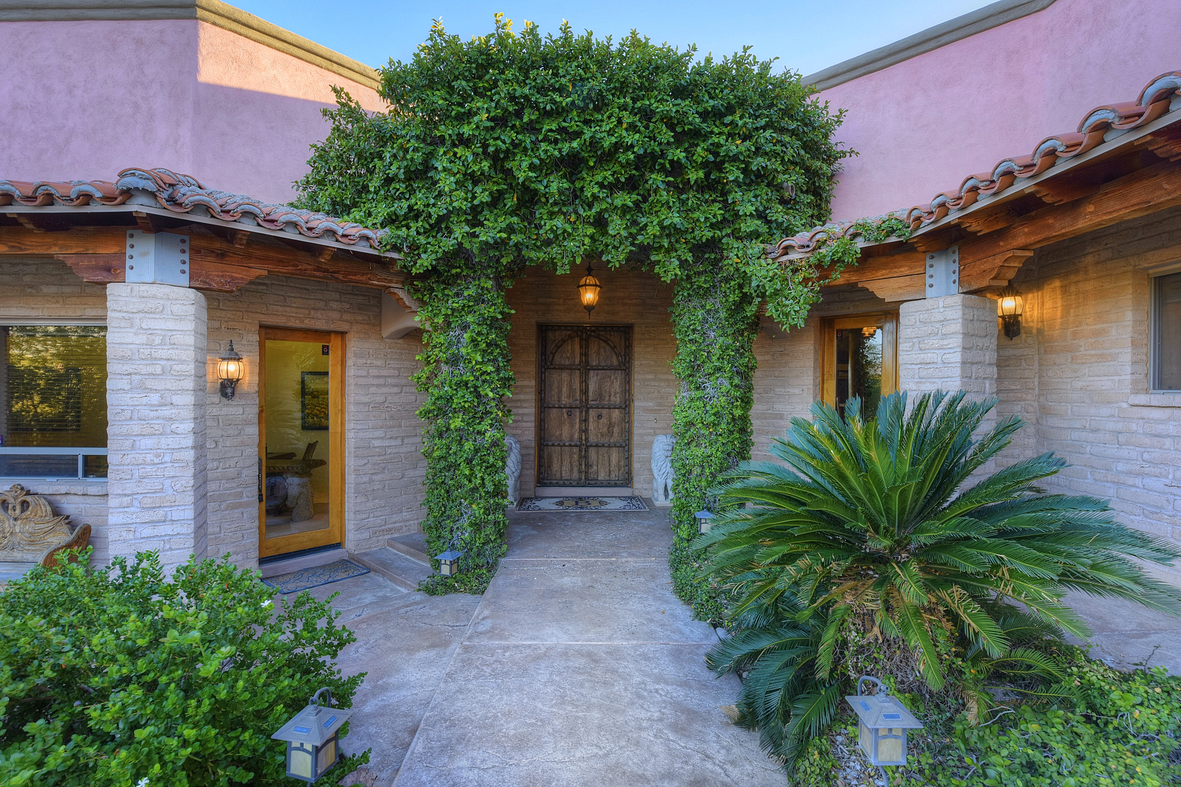 Tucson Home 1025184