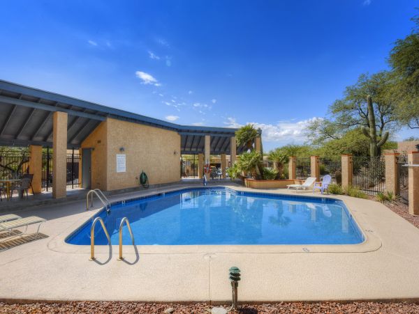 Tucson Home 1025185