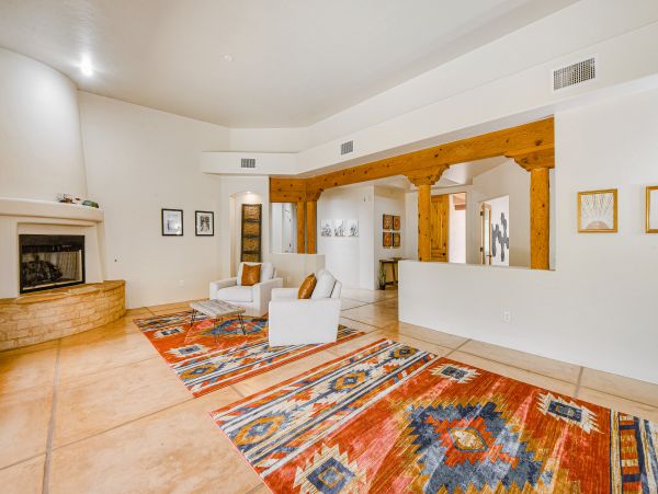 Tucson Home 1025186