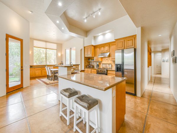 Tucson Home 1025186