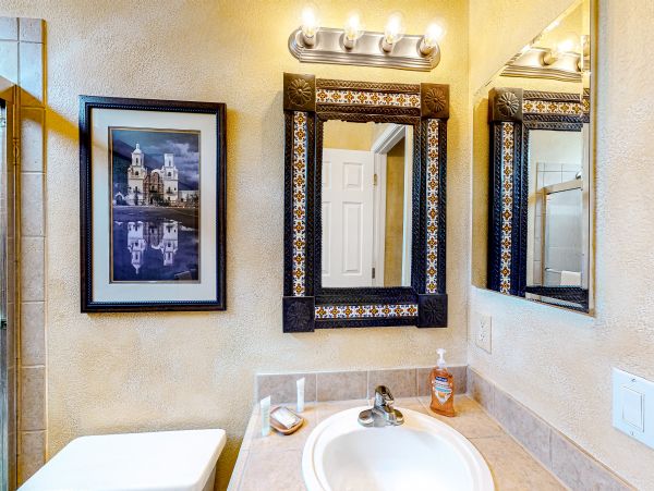 Tucson Home 1025187