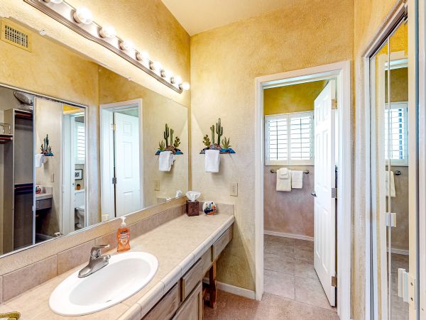 Tucson Home 1025187