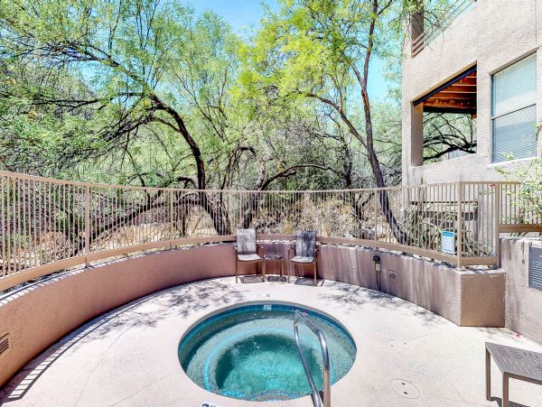 Tucson Home 1025190