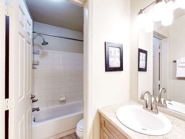 Tucson Home 1025191