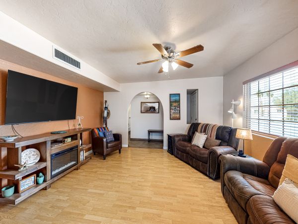 Tucson Home 1025192