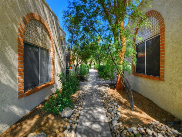 Tucson Home 1025193