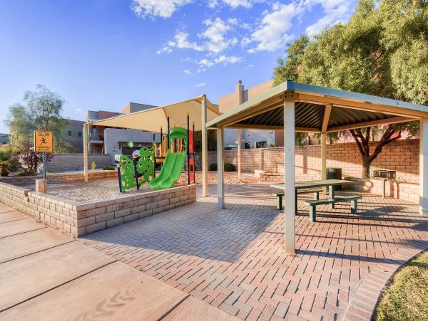 Tucson Home 1025194