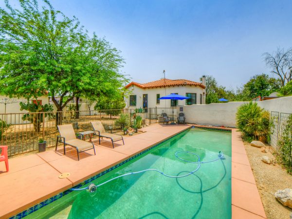 Tucson Home 1025195
