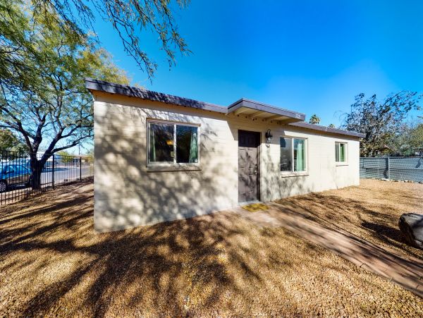 Tucson Home 1025201
