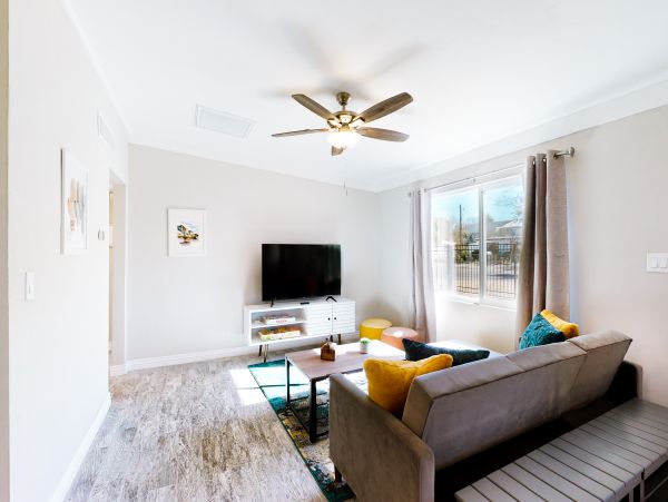 Tucson Home 1025201