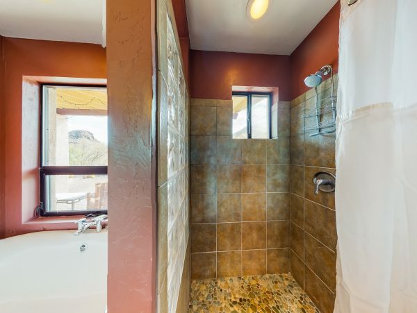 Tucson Home 1025202