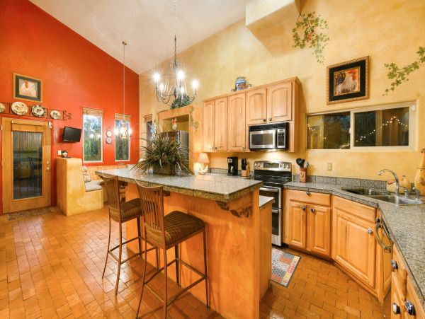 Tucson Home 1025209