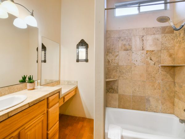 Tucson Home 1025209