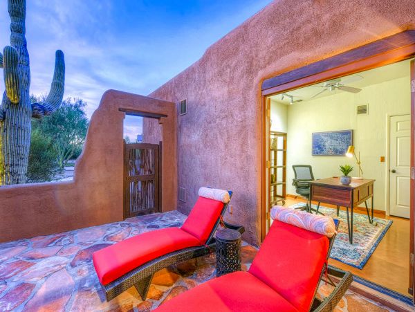 Luxury Tucson Vacation Home Five Bedroom