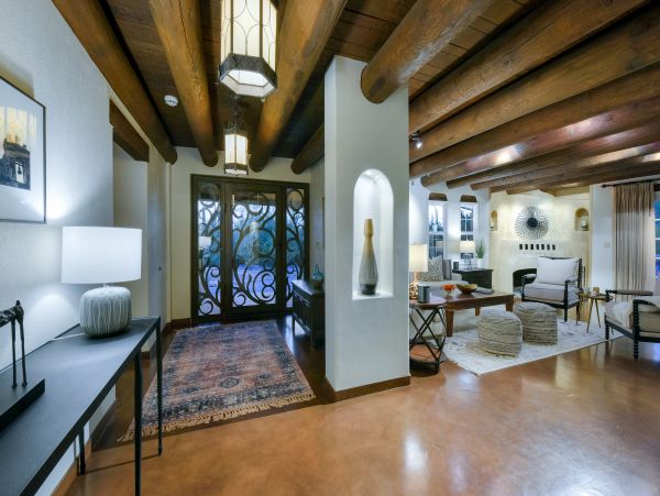 Luxury Tucson Vacation Home Five Bedroom