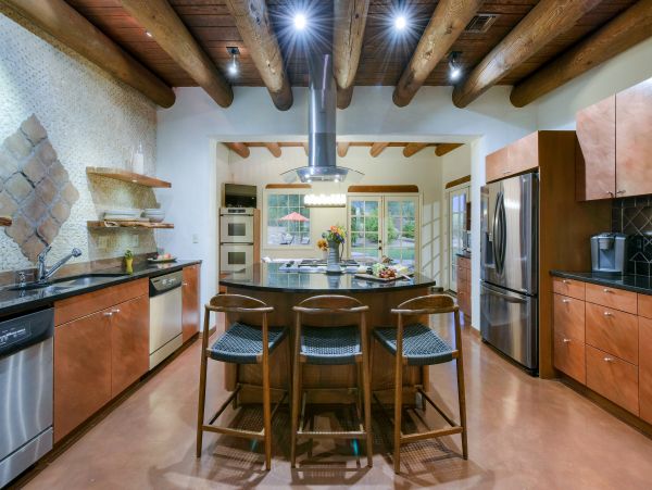 Luxury Tucson Vacation Home Five Bedroom