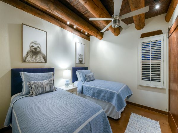 Luxury Tucson Vacation Home Five Bedroom