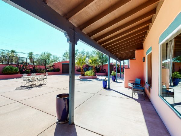 Tucson Home 1025211