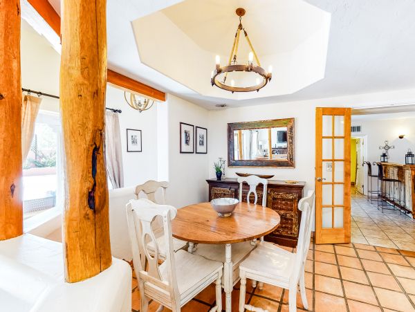 Tucson Home 1025211