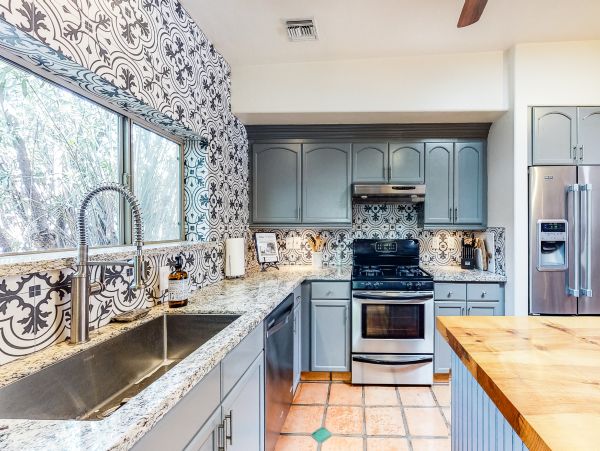 Tucson Home 1025211