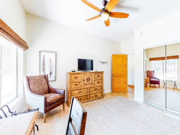 Tucson Home 1025211