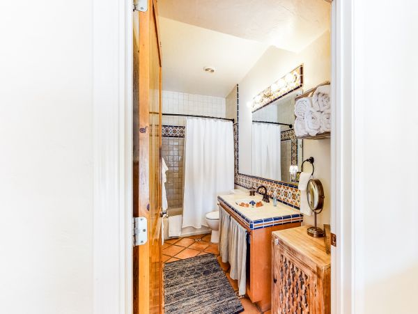 Tucson Home 1025211