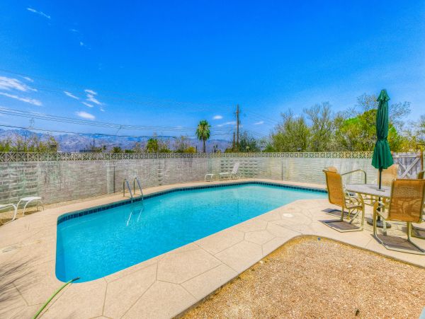 Tucson Home 1025212