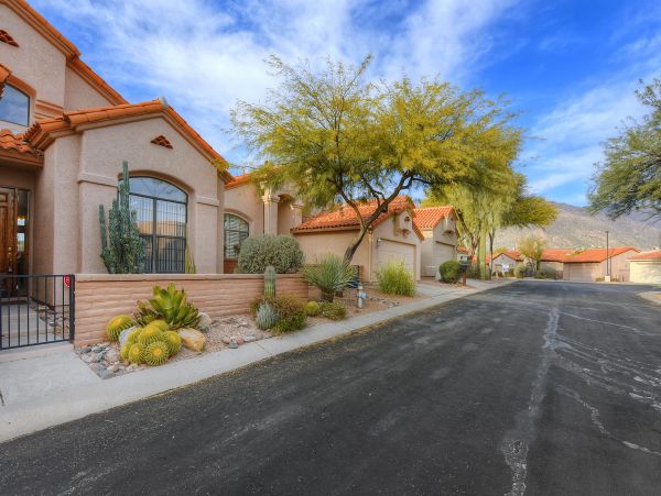Tucson Home 1025213