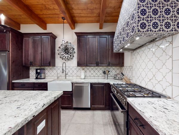 Tucson Home 1025215