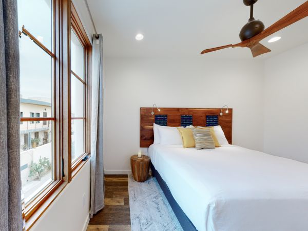Tucson Home 1025215