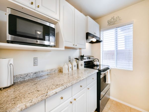 Tucson Home 1025216