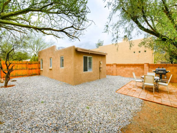 Tucson Home 1025216