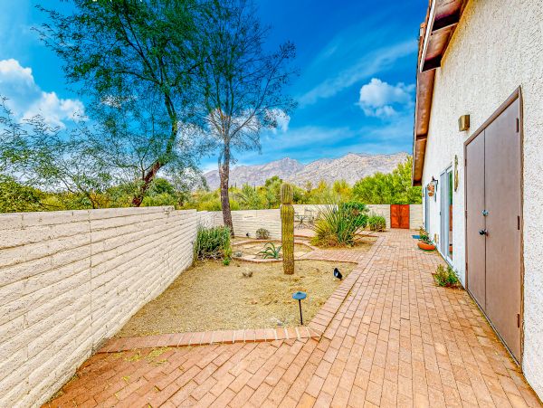 Tucson Home 1025219