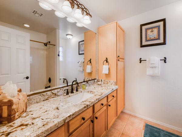 Tucson Home 1025220