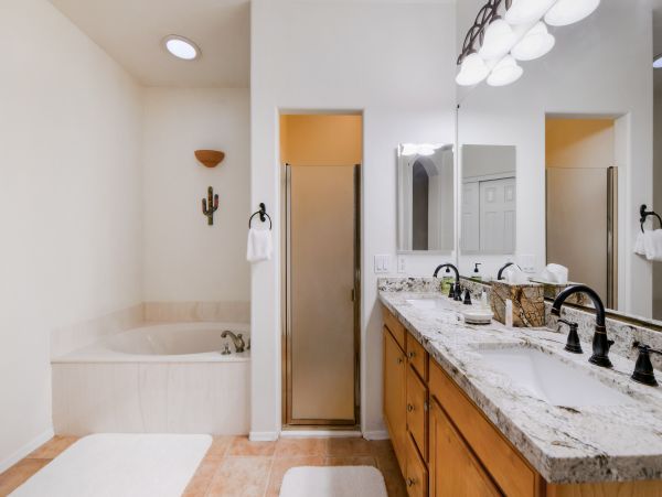 Tucson Home 1025220
