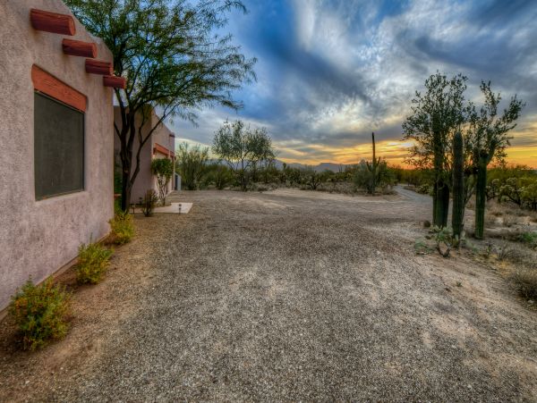 Tucson Home 1025220
