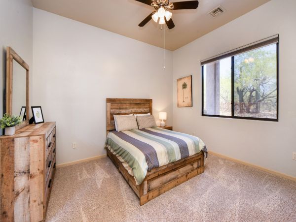 Tucson Home 1025221