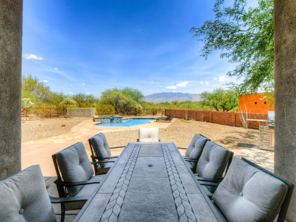 Tucson Home 1025221