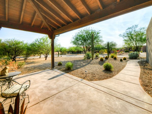 Tucson Home 1025221