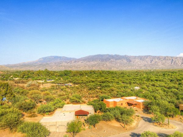 Tucson Home 1025221