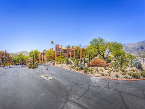 Tucson Home 1025225