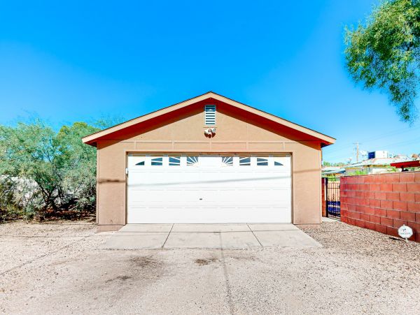 Tucson Home 1025227