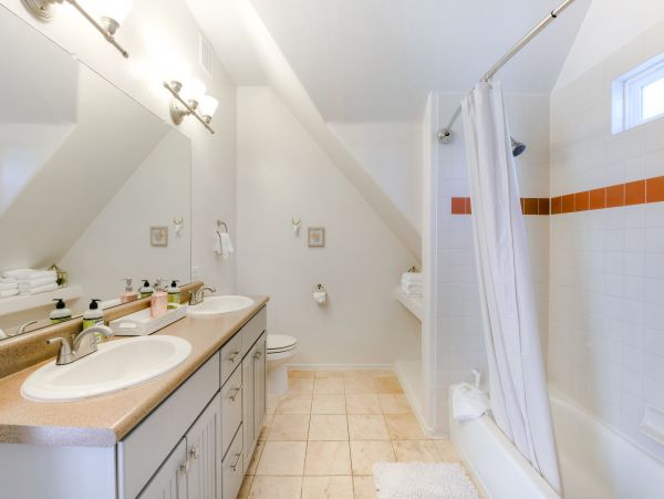 Tucson Home 1025228