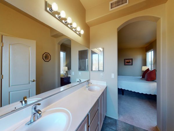 Tucson Home 1025230